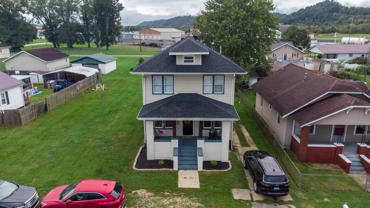 324 Fourth Avenue, Worthington, KY 41183 - #1