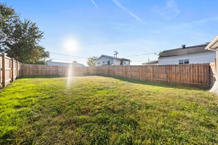 1004 Court St., Worthington, KY 41183 - #2