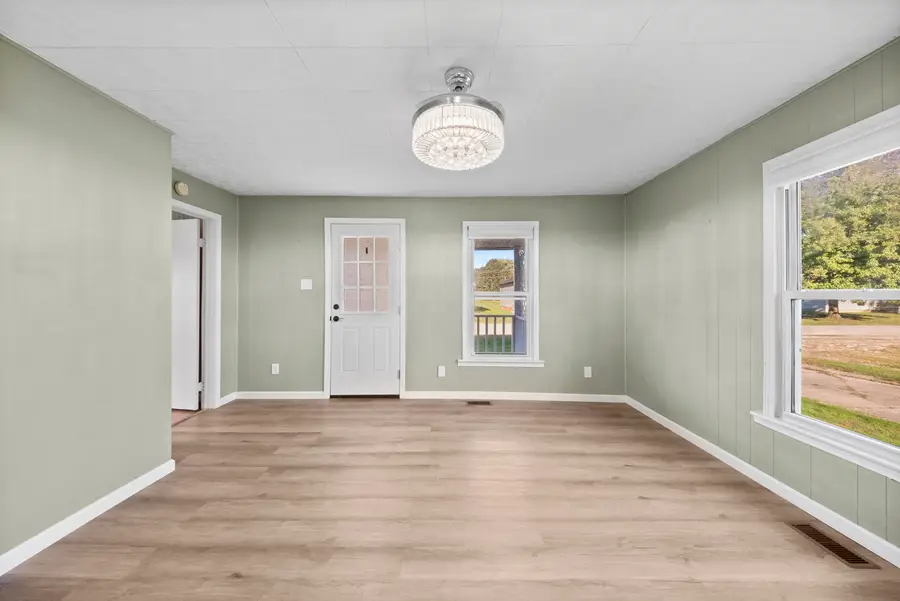 1004 Court St., Worthington, KY 41183 - #3