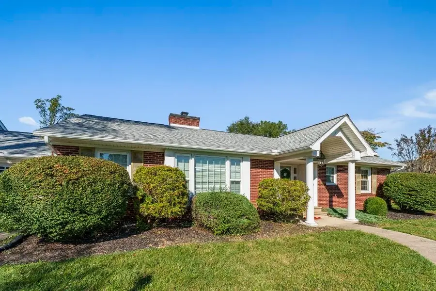 111 Country Club Drive, Ashland, KY 41101 - #3