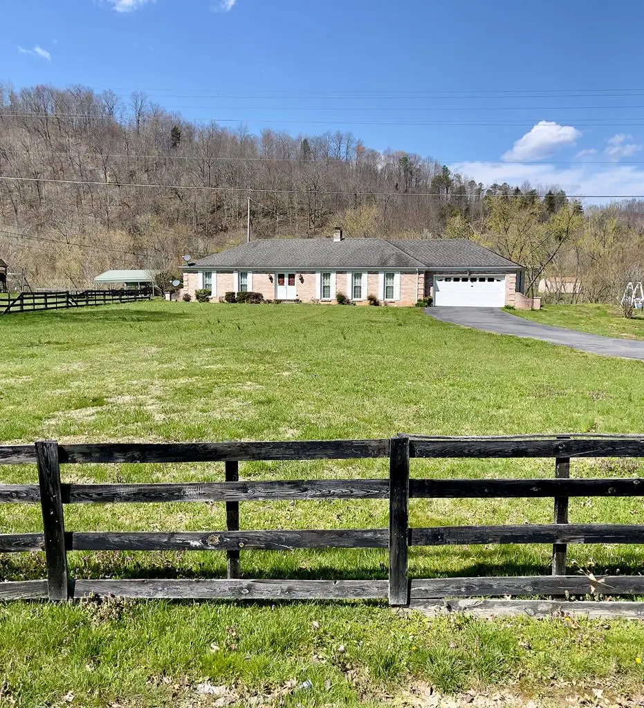 7185 Ky 321, Hagerhill, KY 41222 - Image #1