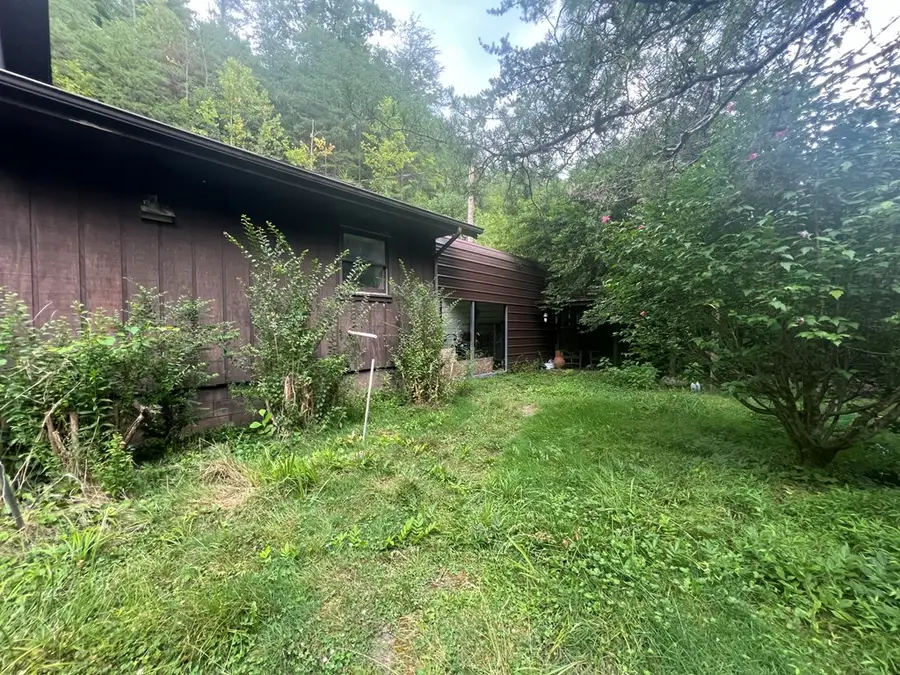 90 Turner Branch, Minnie, KY 41651 - Image #2