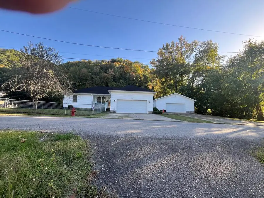 306 FM Stafford Avenue, Paintsville, KY 41240 - Image #2