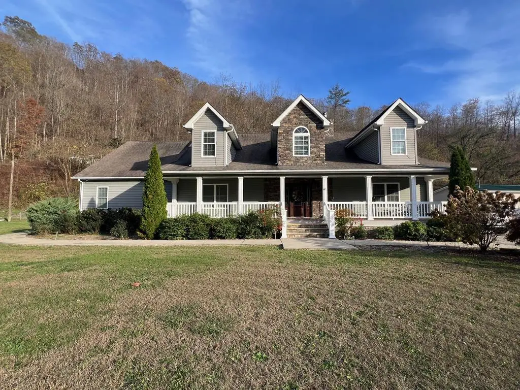 101 Church Street, Huddy, KY 41535 - Image #1