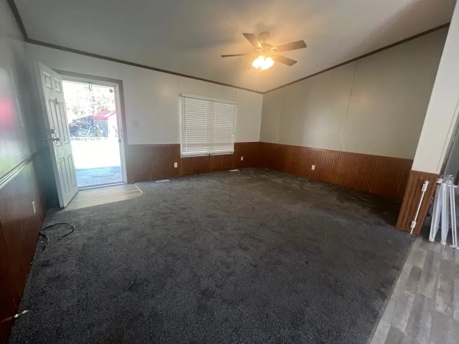 81 & 65 Church Street, Huddy, KY 41535 - Image #2