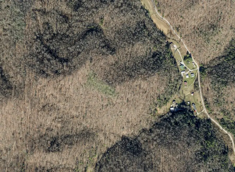 00 Right Fork Maces Creek Road, Viper, KY 41774 - Image #2