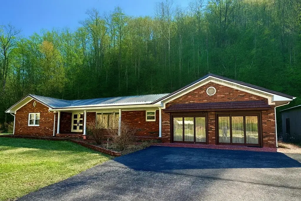 4205 Feds Creek Road, Steele, KY 41566 - Image #1