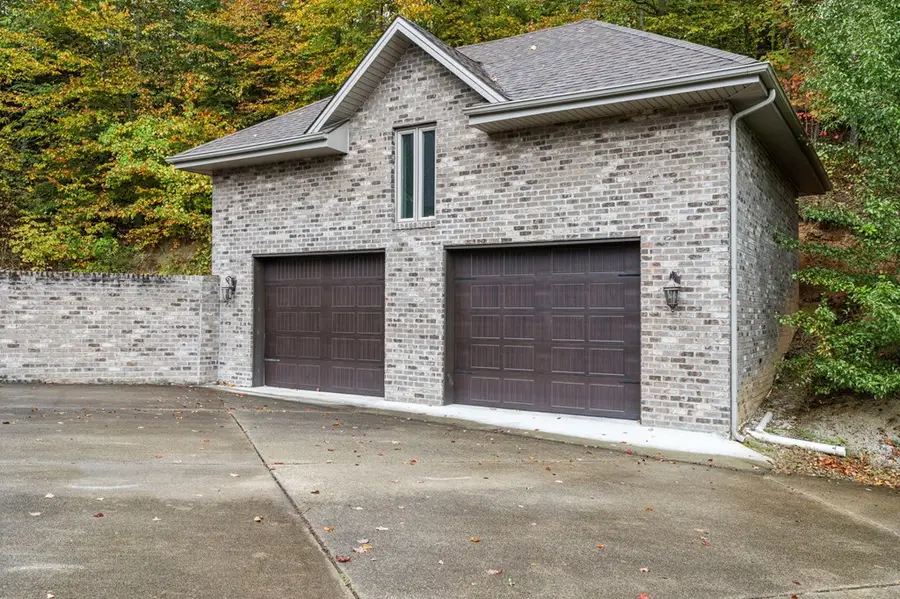 232 Northmonte Drive, Pikeville, KY 41501 - #3