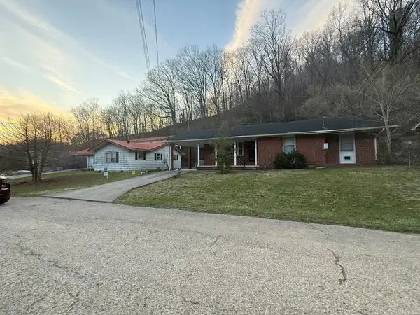 72 & 88 Auxier Heights, Auxier, KY 41602