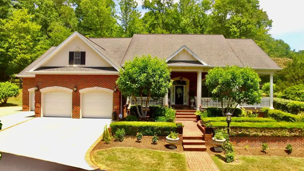 234 Sunshine Dr, Williamsburg, KY 40769 - Image #1