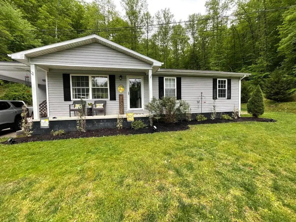 216 Rose Drive, Prestonsburg, KY 41653 - Image #1