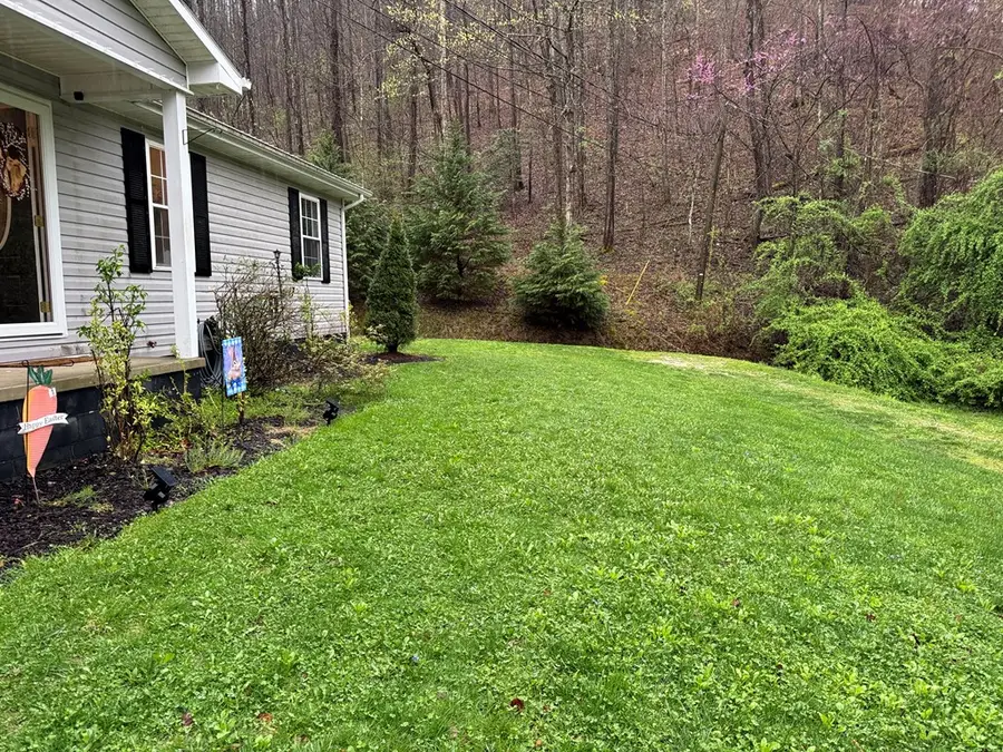 216 Rose Drive, Prestonsburg, KY 41653 - Image #2