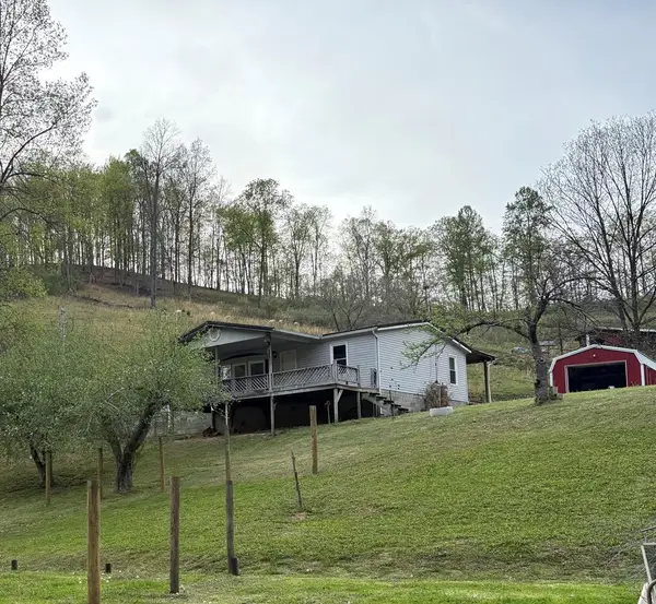 261 Perkins Hollow, Mize, KY 41352