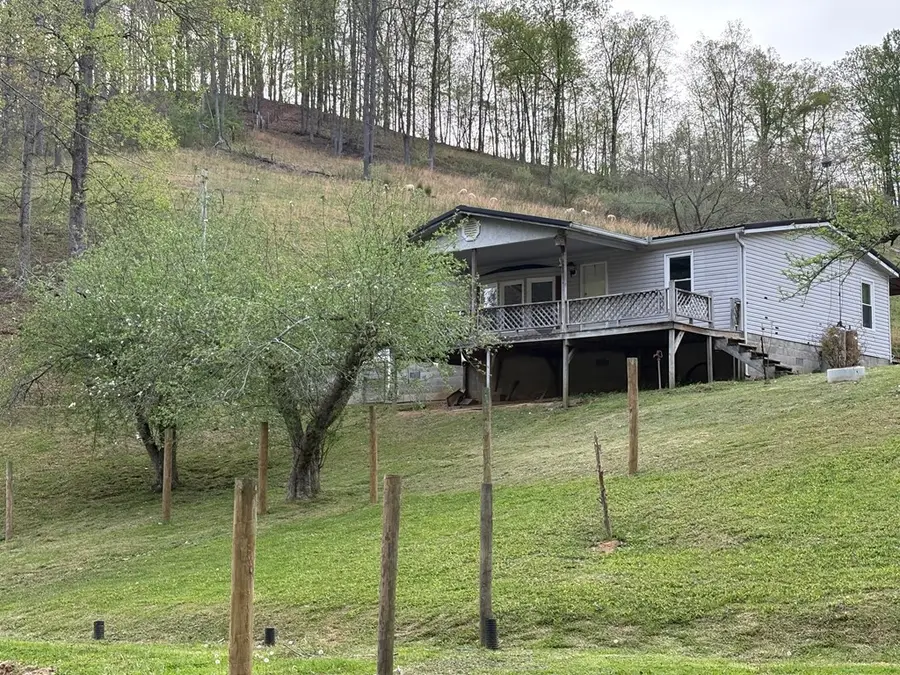 261 Perkins Hollow, Mize, KY 41352 - #3