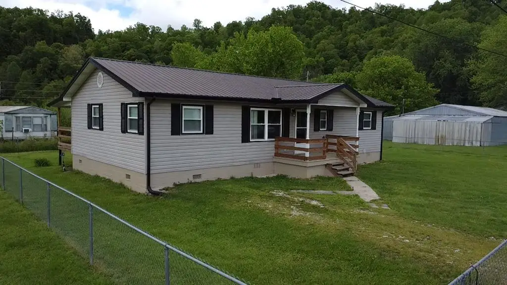 149 Central Ave, Salyersville, KY 41465 - #1