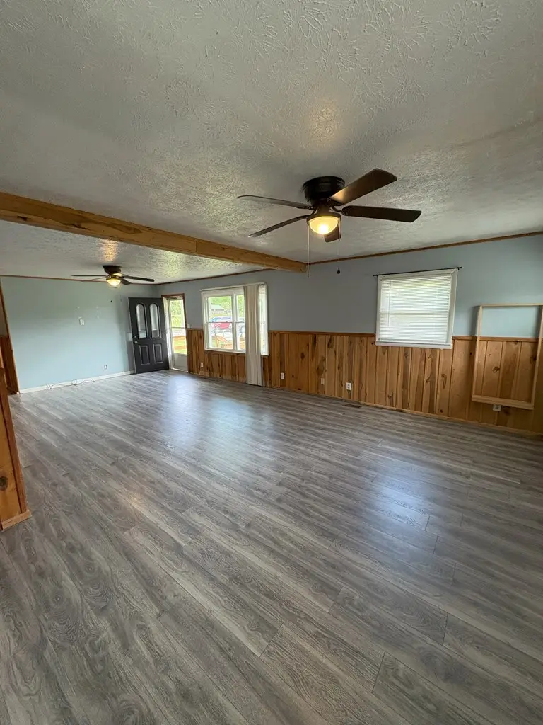 149 Central Ave, Salyersville, KY 41465 - #3
