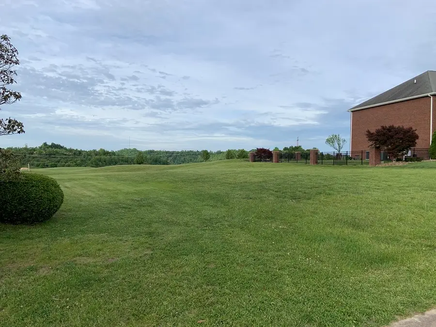 C35 Crestwood Drive, Prestonsburg, KY 41653 - Image #3