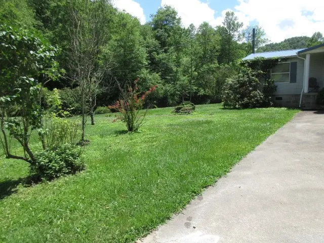 207 Amber Lane, Ulysses, KY 41264 - Image #3