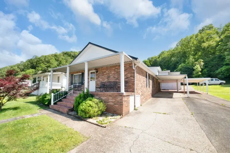 366 N Highland, Prestonsburg, KY 41653 - Image #3