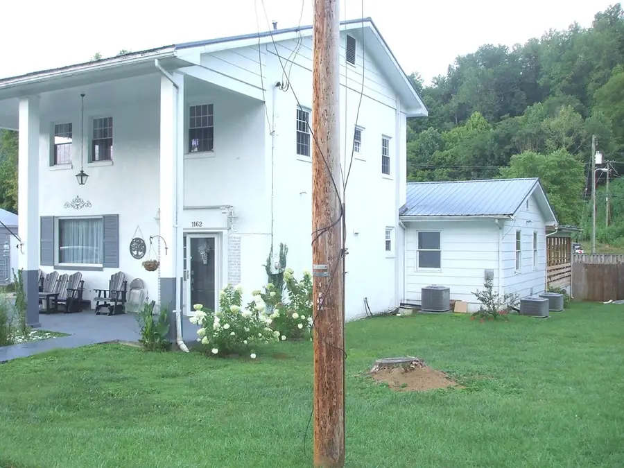 1162 Auxier Avenue, Paintsville, KY 41240 - Image #2