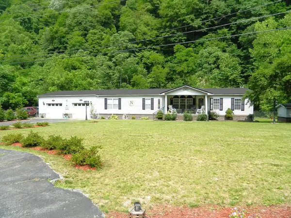 39300 State Highway 194 East, Phelps, KY 41553