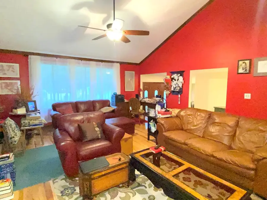 2 Brick Lane, Gilbert, WV 25621 - Image #3