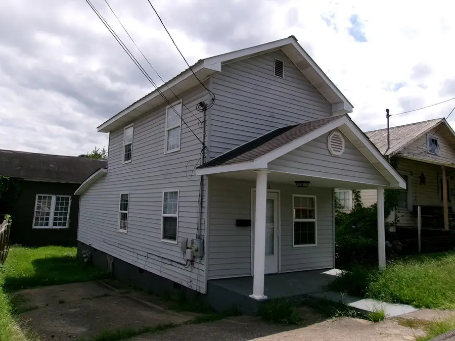 1016 Maple, Paintsville, KY 41240 - Image #2