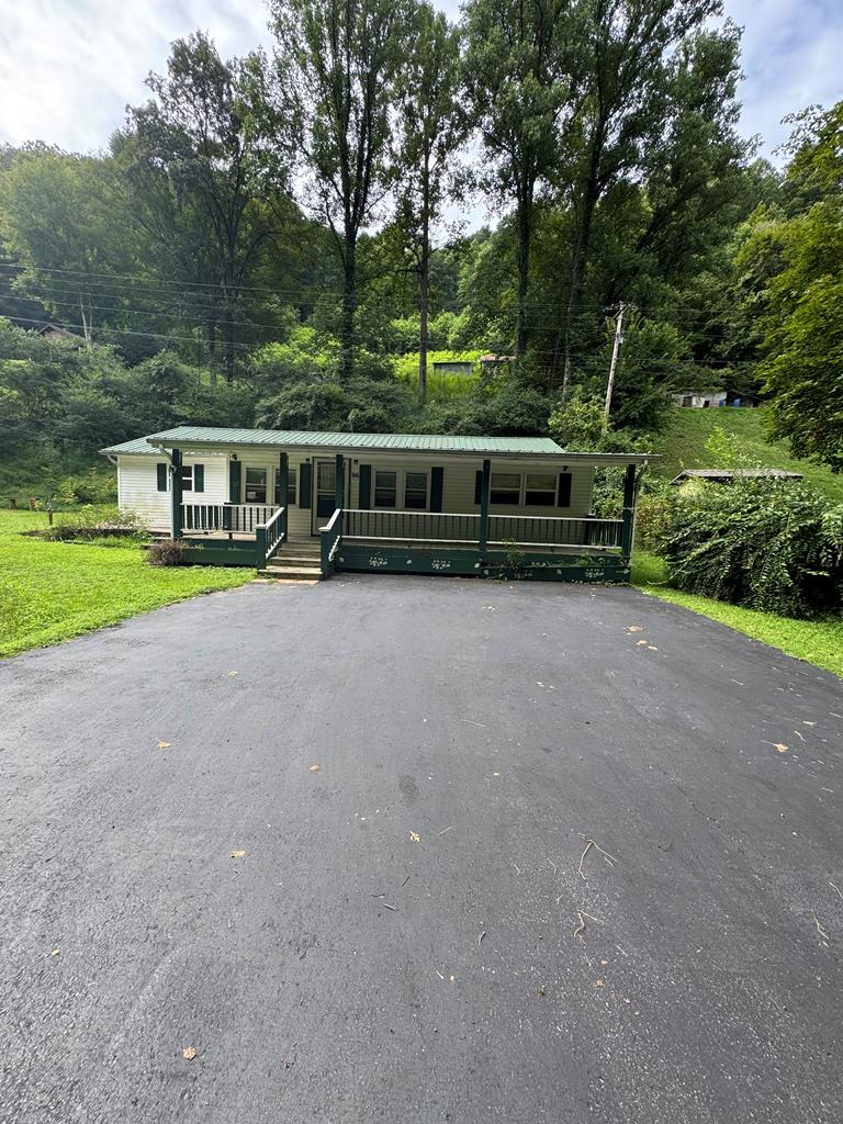 96 Alpha Branch, Inez, KY 41224 - #1