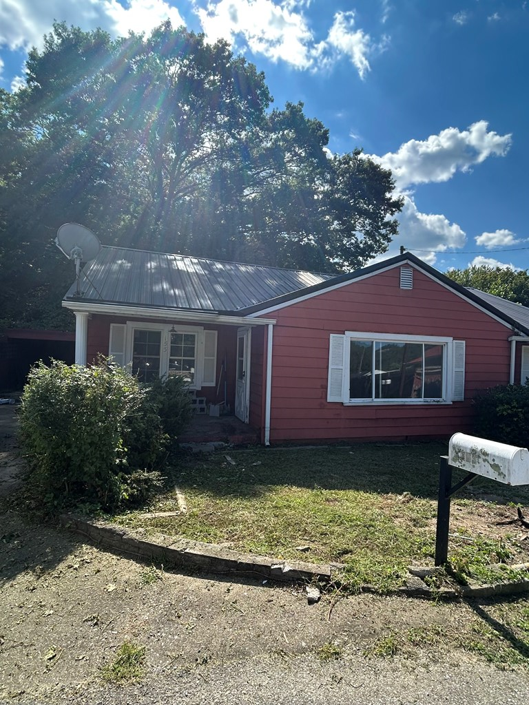 153 Mullins School Street, Pikeville, KY 41501 - #2