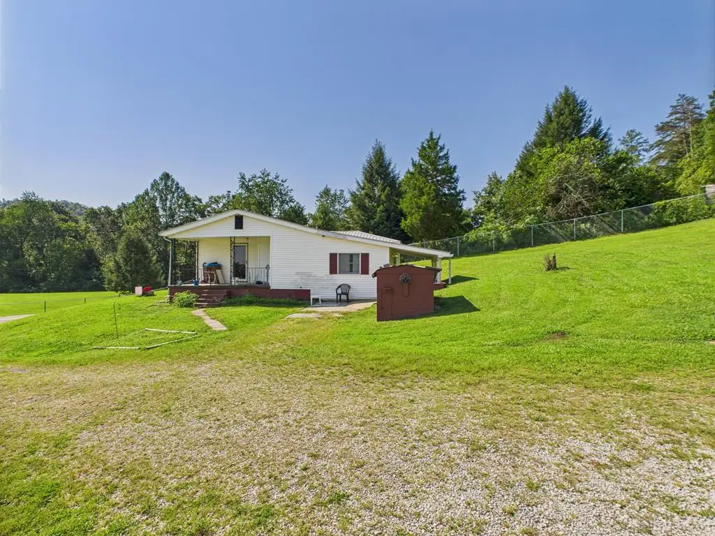 2998 South Highway 201, Blaine, KY 41124 - #1