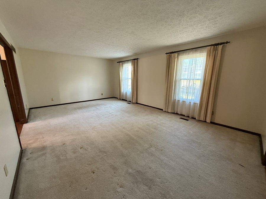 300 New Circle St, Louisa, KY 41230 - Image #3