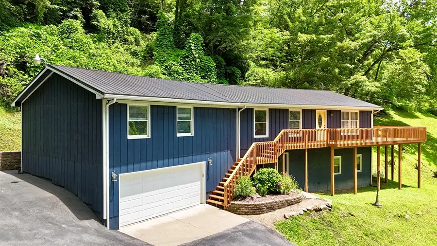 114 Derby Street, Pikeville, KY 41501 - Image #2