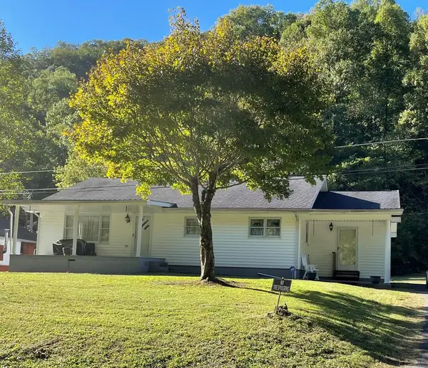 135 Lick Creek Rd, Williamson, WV 25661