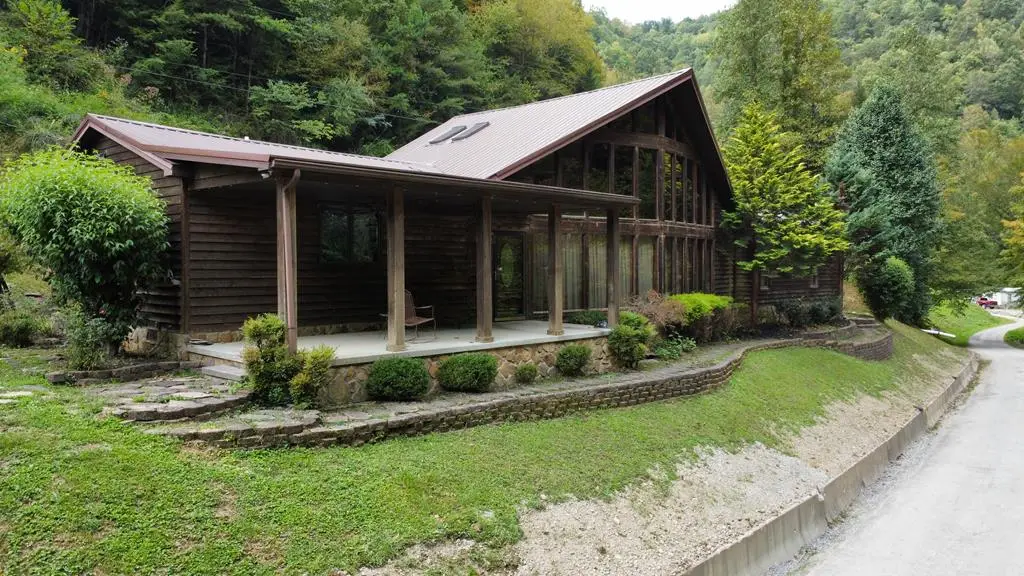 759 Dry Fork Marrobone, Elkhorn City, KY 41522 - Image #1