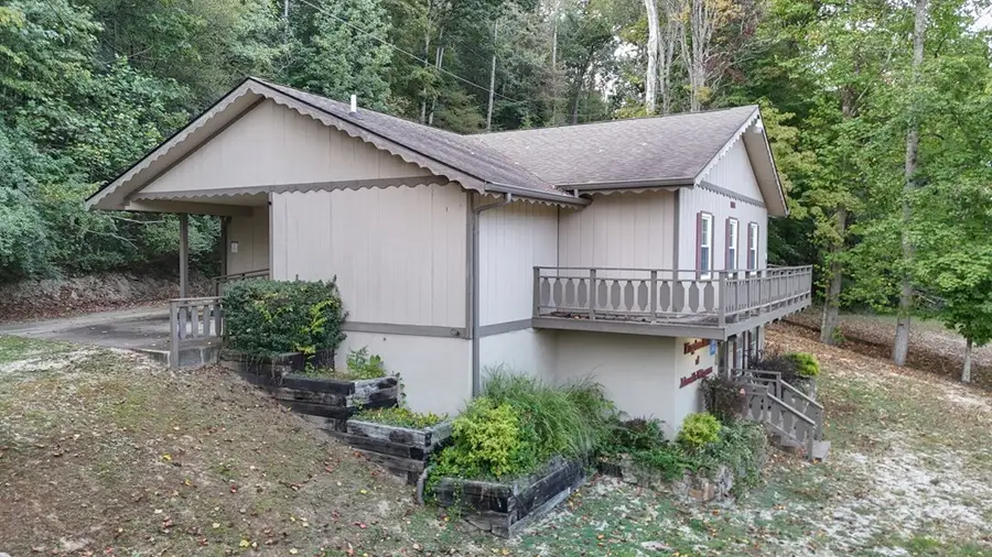 1334 South Hwy 3, Louisa, KY 41230 - Image #2