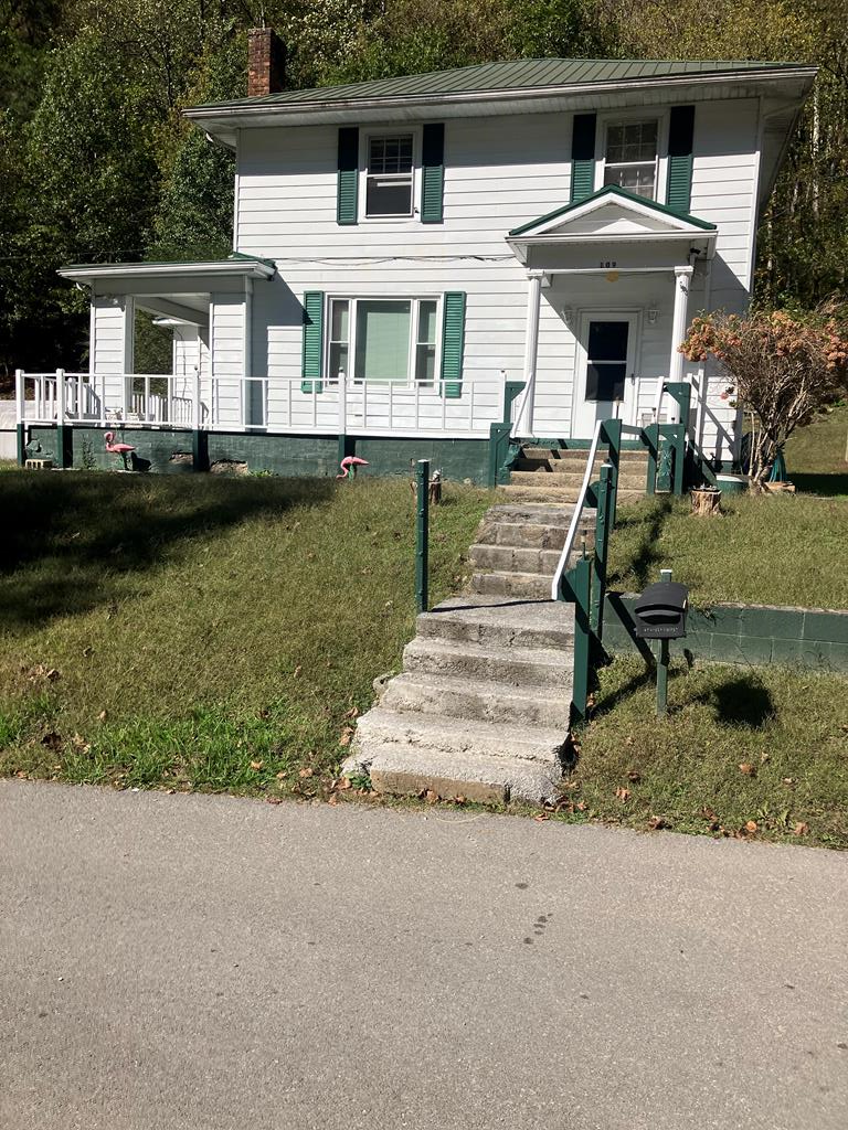 109 Store Hollow, Betsy Layne, KY 41605 - #1