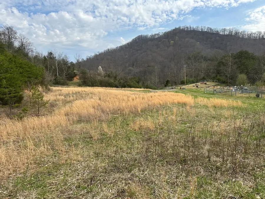 5935 State Hwy 2030, Banner, KY 41603 - Image #3