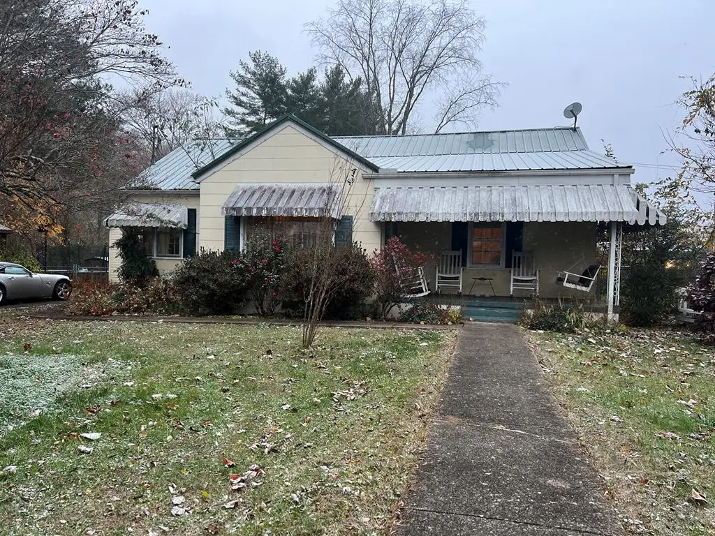 34 Dickerson, Prestonsburg, KY 41653 - #1