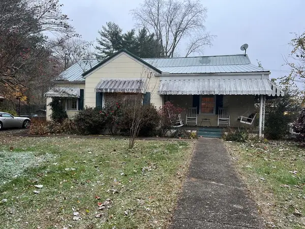 34 Dickerson, Prestonsburg, KY 41653