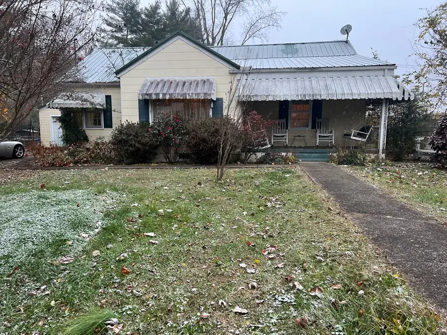 34 Dickerson, Prestonsburg, KY 41653 - #2