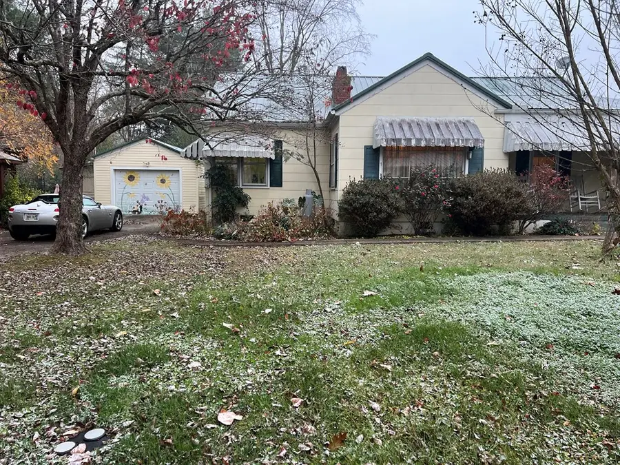 34 Dickerson, Prestonsburg, KY 41653 - #3