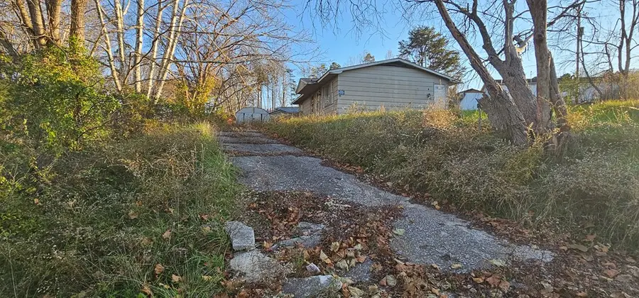 90 B Street, Louisa, KY 41230 - #3