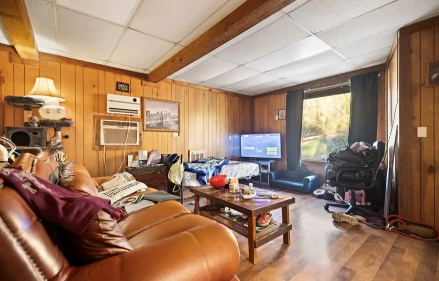 3087 Christopher, Hazard, KY 41701 - Image #3