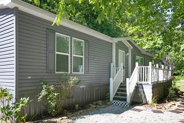 2402 Ky 850, David, KY 41616