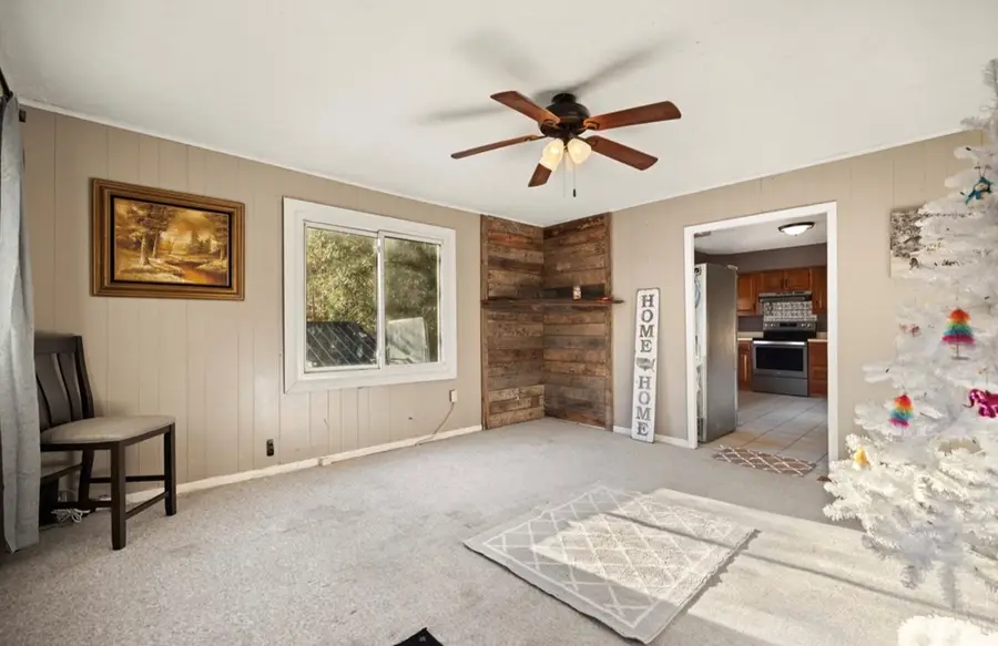 2890 Highway 406, Stinnett, KY 40868 - #2