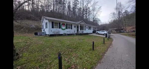 37 Hurricane Branch, Staffordsville, KY 41256