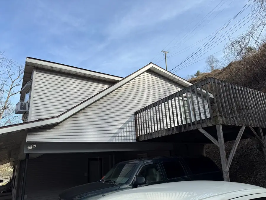 642 Central Ave., South Williamson, KY 41503 - Image #2