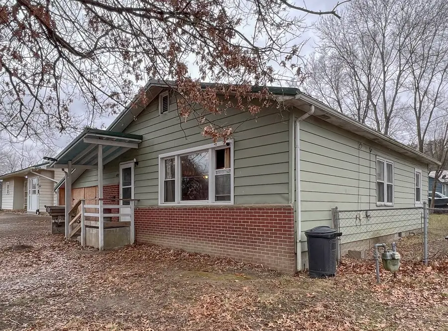 423 North Rice Ave, Louisa, KY 41230 - Image #2