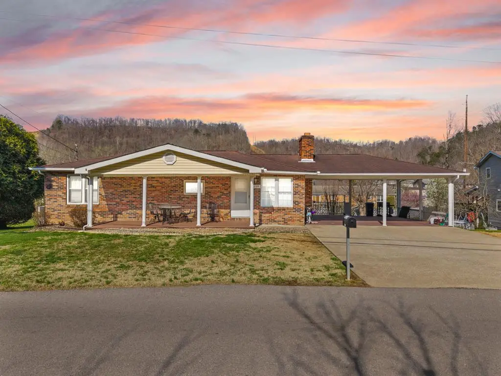 6139 Main Street, Thelma, KY 41260 - #1