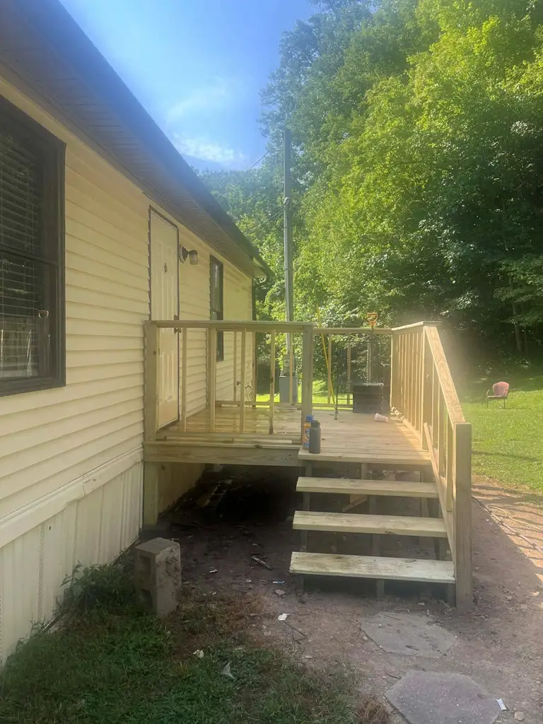 707 Tick Vanhoose Branch, Sitka, KY 41255 - #3